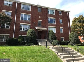 Building Photo - 1222 N Meade St