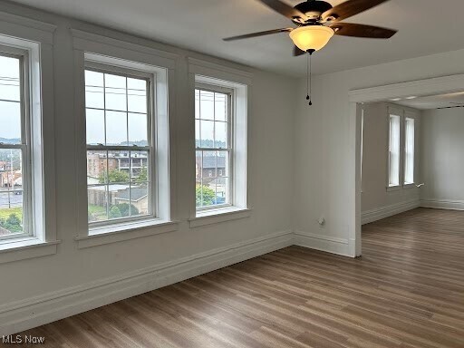 Building Photo - 315 Main St