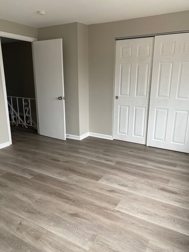 Building Photo - House for Rent in Chester