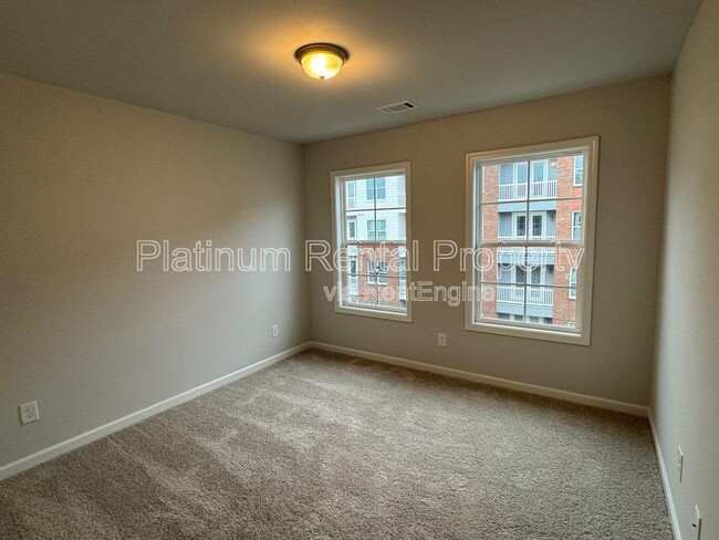 Building Photo - 1598 Gin Blossom Cir