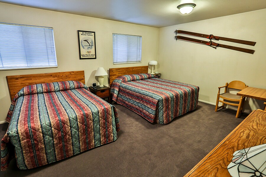 Building Photo - 3298 E Fort Union Blvd