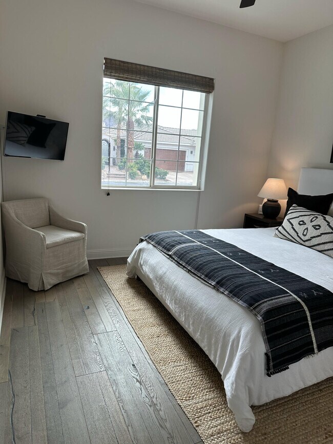 Building Photo - 80360 Torreon Way