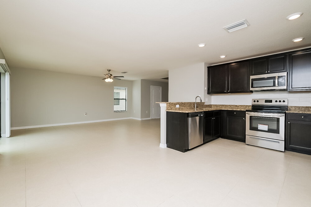 Building Photo - 8548 Silverbell Loop