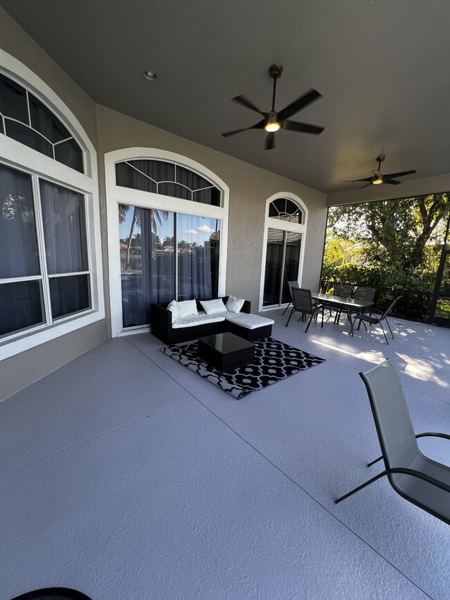 Building Photo - 14120 Reflection Lakes Dr