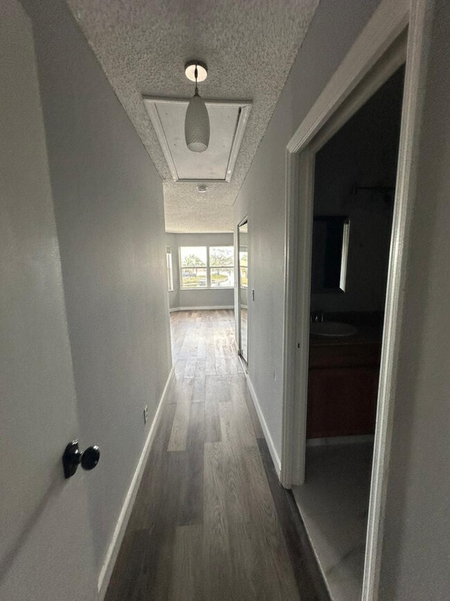 Building Photo - 7700 Stone Harbour Dr