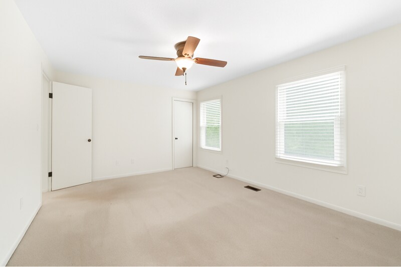 Building Photo - 1481 Bentley Ln SE
