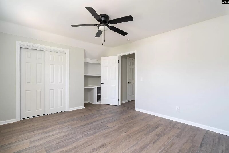 Building Photo - 9 Candlewood Ln