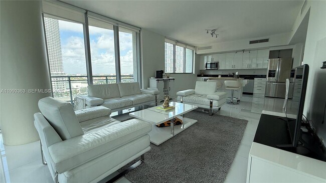 Building Photo - 92 SW 3rd St