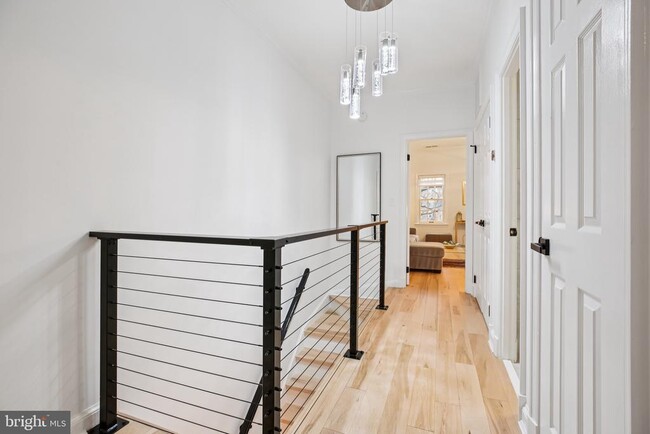 Building Photo - 4353 Westover Pl NW