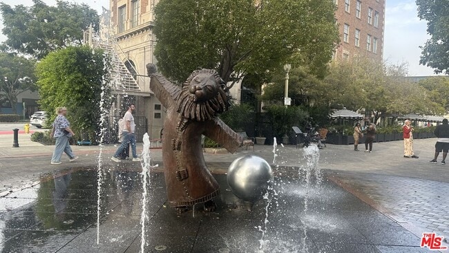 Building Photo - 4214 Lafayette Pl