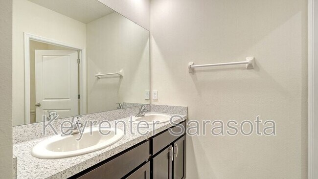Building Photo - 17326 Harvest Moon Way
