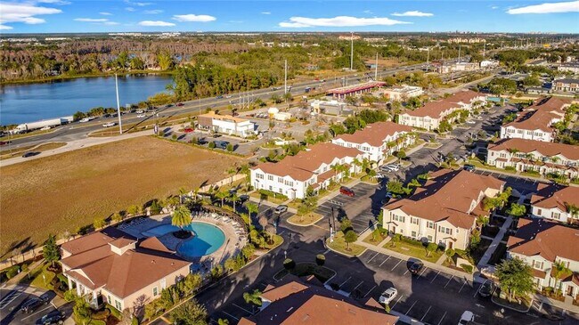 Building Photo - 8986 Shine Dr