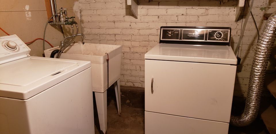 Washer and Dryer - 619 500 E