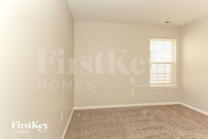 Building Photo - 4616 Trillium Fields Dr