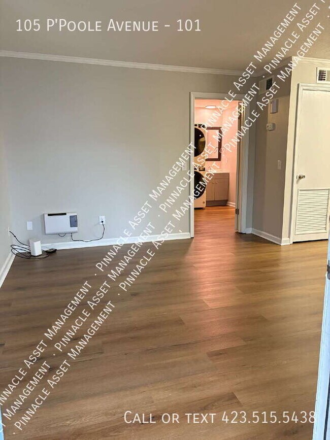 Building Photo - 105 P'Poole Ave