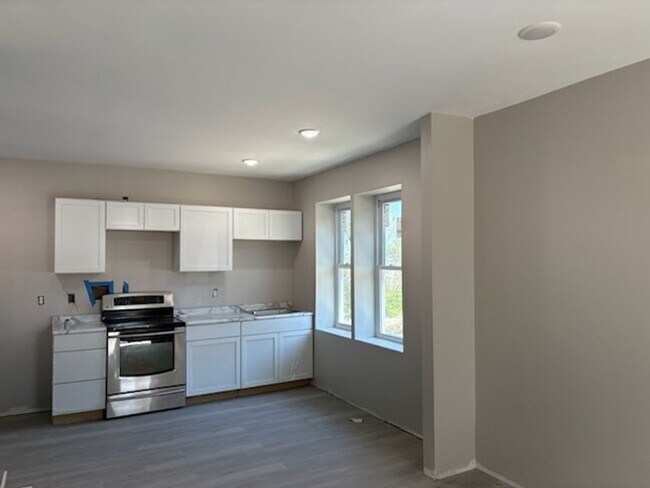 Building Photo - Charming 1BR Apartment in Saint Louis