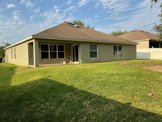 Building Photo - 3302 Fawnwood Dr