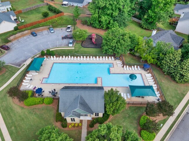 Building Photo - 691 River Mist Cir