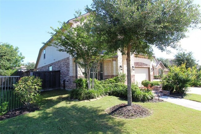 Building Photo - 19218 Presa Canyon Dr