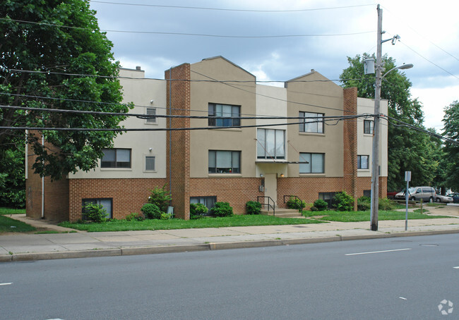 Building Photo - Asbury Garden Apartments