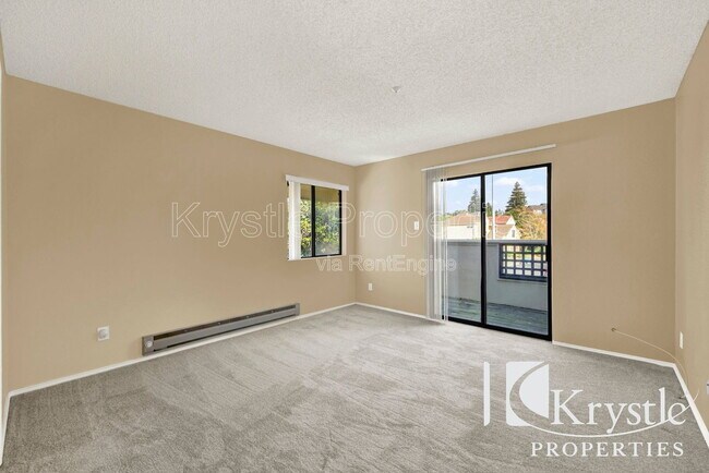 Building Photo - 1201 Glen Cove Pkwy