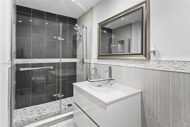 Building Photo - 15823 SW 79th St
