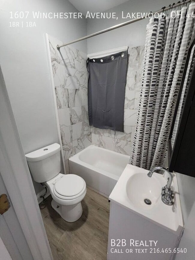 Building Photo - 1607 Winchester Ave