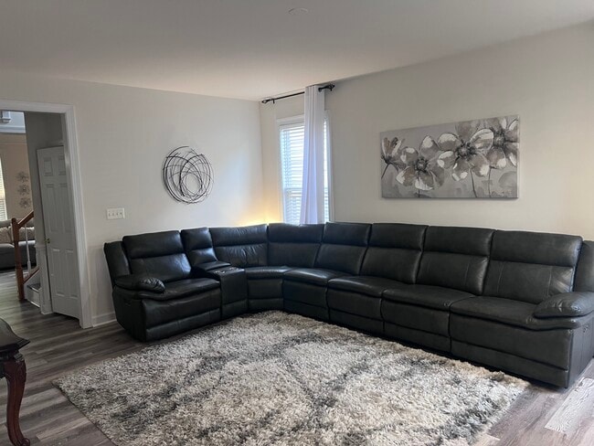 Building Photo - 7222 Conway Pl