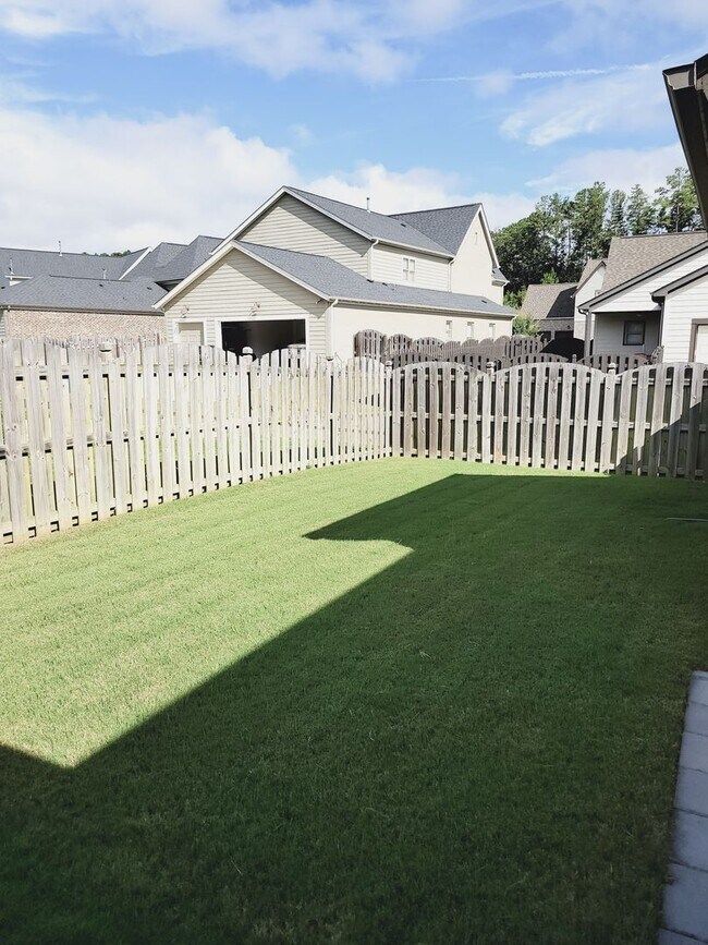 Building Photo - 4417 Tuckahoe Ln