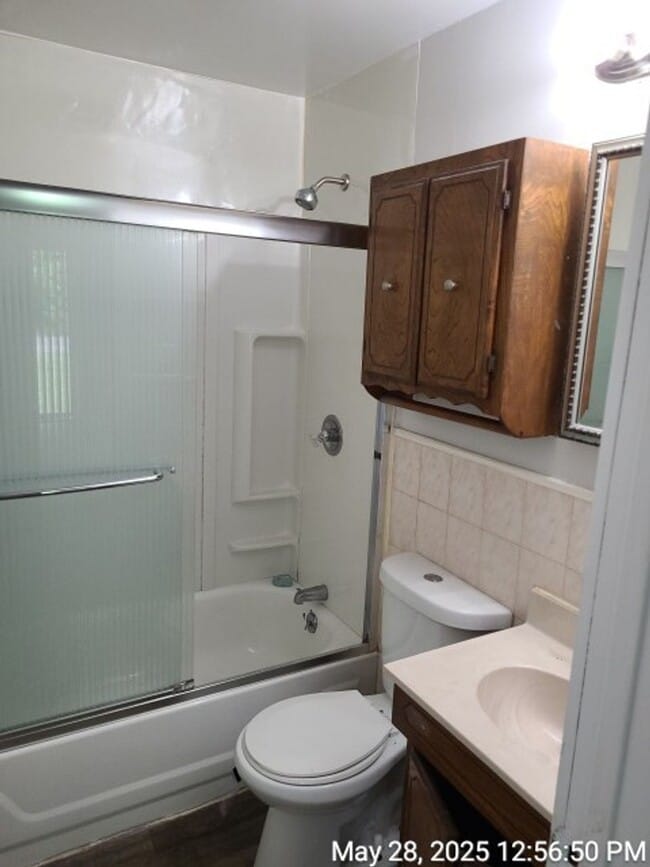 Building Photo - Nice 3BD/1BA