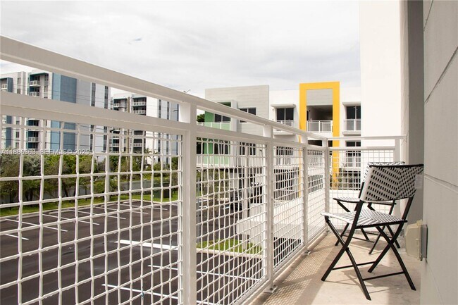 Building Photo - 1451 W 29th St