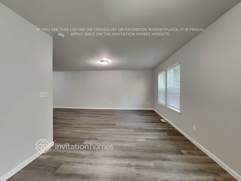 Building Photo - 1517 Fir St NE