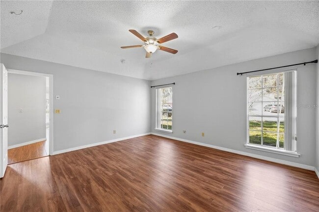 Building Photo - 1071 Corkwood Dr