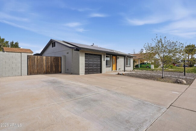 Building Photo - 1504 W Marlboro Dr