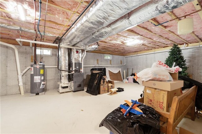 Building Photo - 802 Hunting Hill Dr