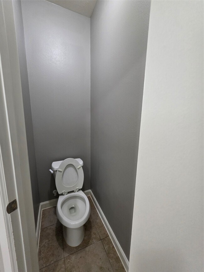 Building Photo - 19415 Bronte Springs Court