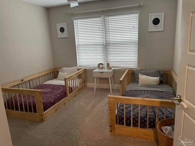 Building Photo - 5402 Longhorn Trail