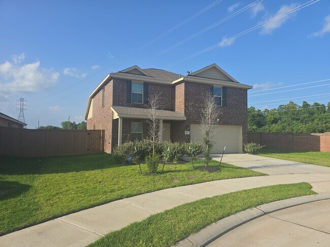 Primary Photo - 27002 River Birch Ridge Dr