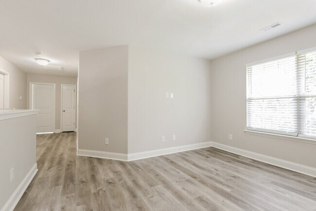 Building Photo - 5204 Newport Landing Way