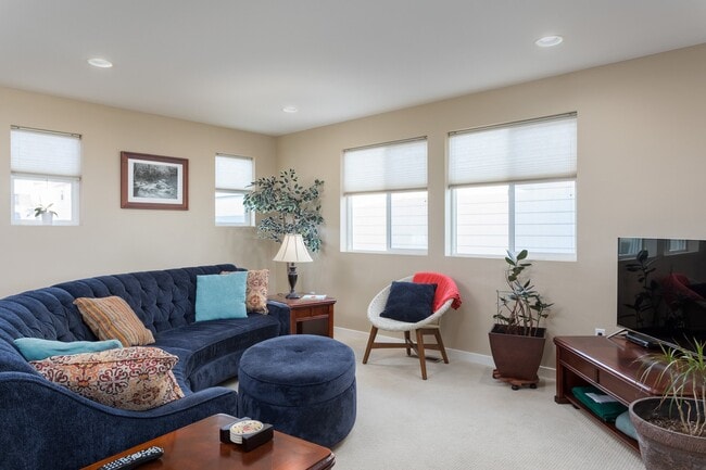 Building Photo - 9606 Dunning Cir