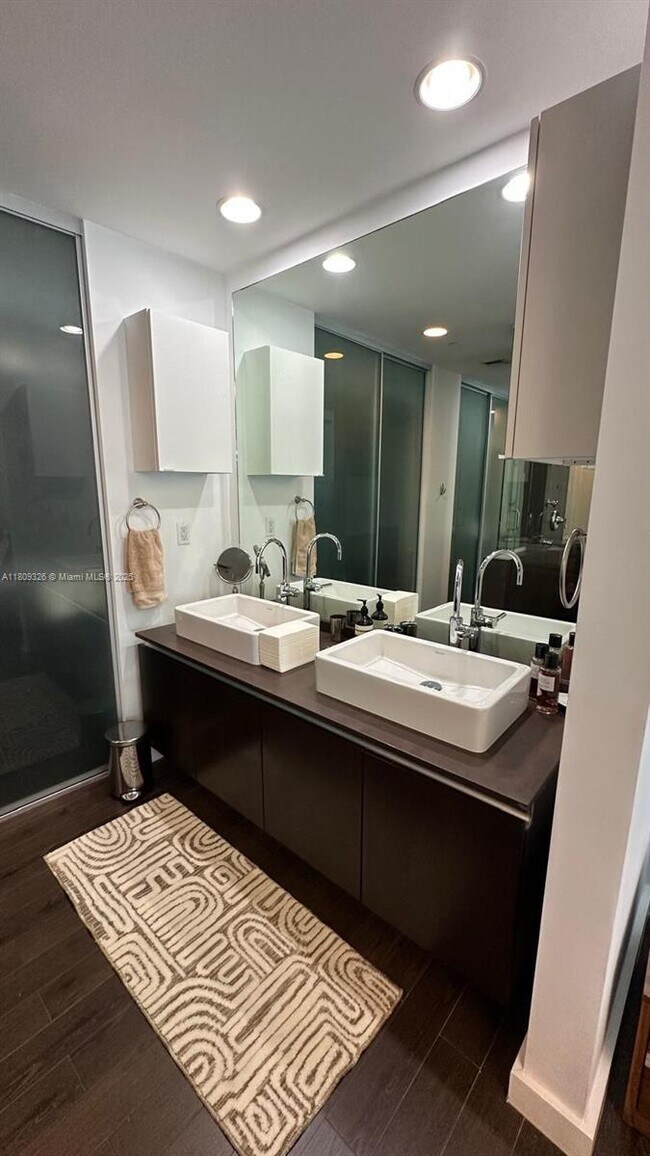 Building Photo - 1040 Biscayne Blvd