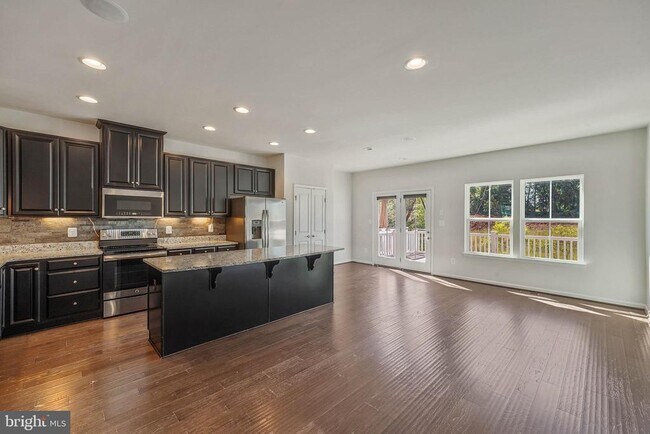 Building Photo - 10711 Hinton Wy