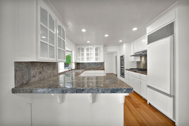 Building Photo - Executive Saratoga Home | Pool & Spa | Lynbrook High School District