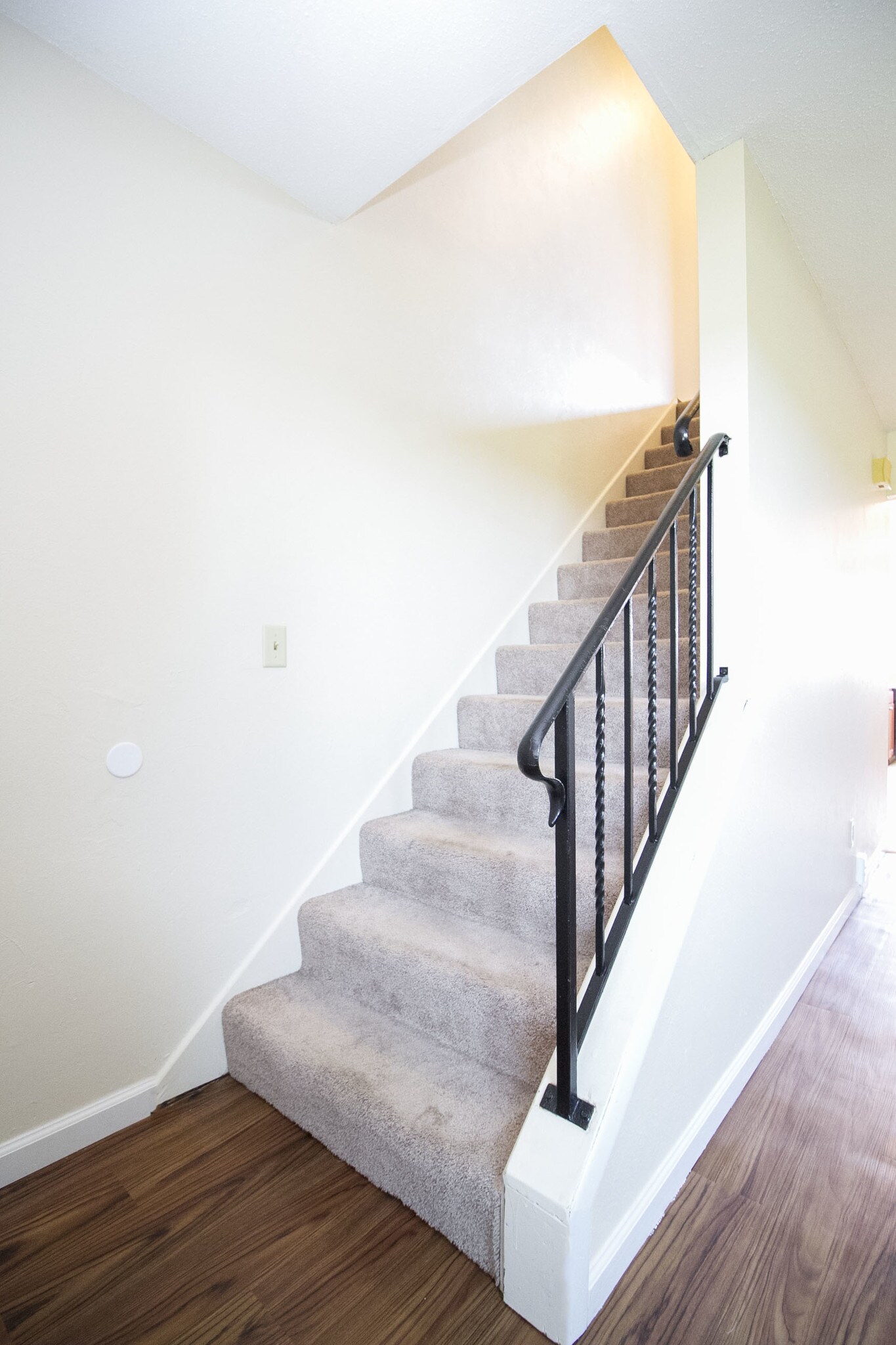 Building Photo - 7269 Ayers Rd