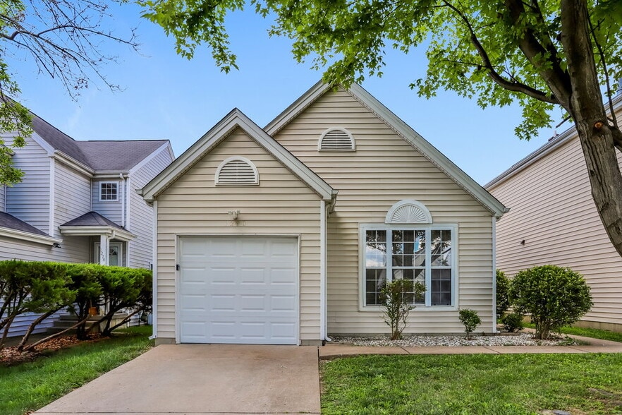 Primary Photo - 1280 Garden Village Dr