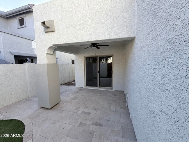 Building Photo - 2518 E Boston St