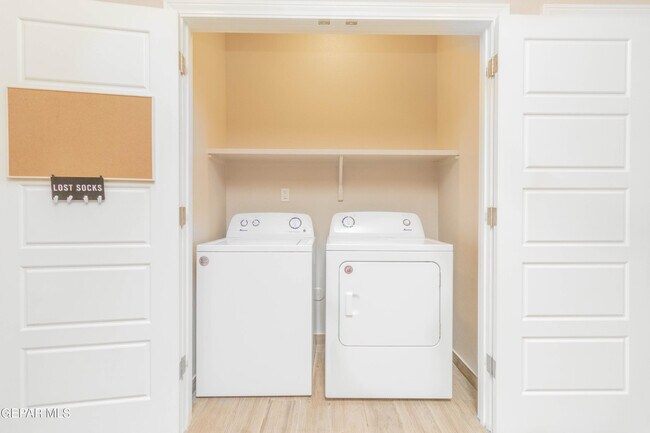 Building Photo - 14993 Eddie Mullens Ct