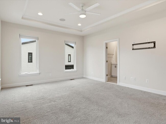 Building Photo - 20305 Savin Hill Dr