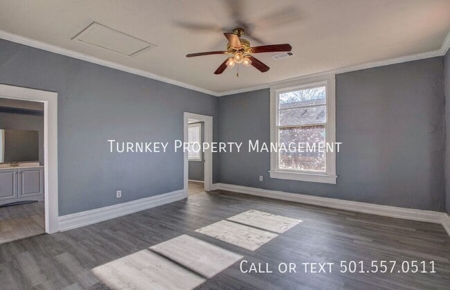 Building Photo - 1019 S Booker St