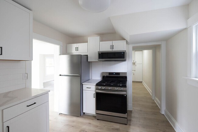Building Photo - Remodeled  3 Bdrm Wesleyville Home w Workm...